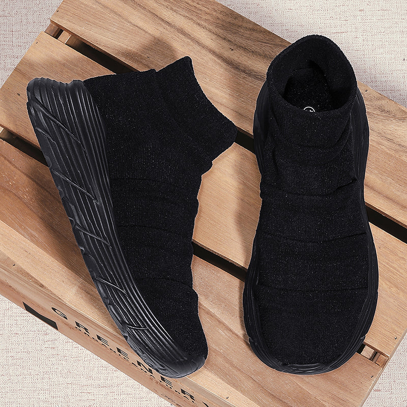 Men’s Thermal-Lined Slip-On Winter Sneakers – Cushioned, Anti-Slip