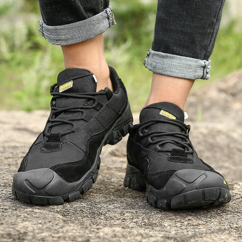 '-- Men's Outdoor Hiking Work Boots - Slip-Resistant & Abrasion-Proof for Mountain/Construction